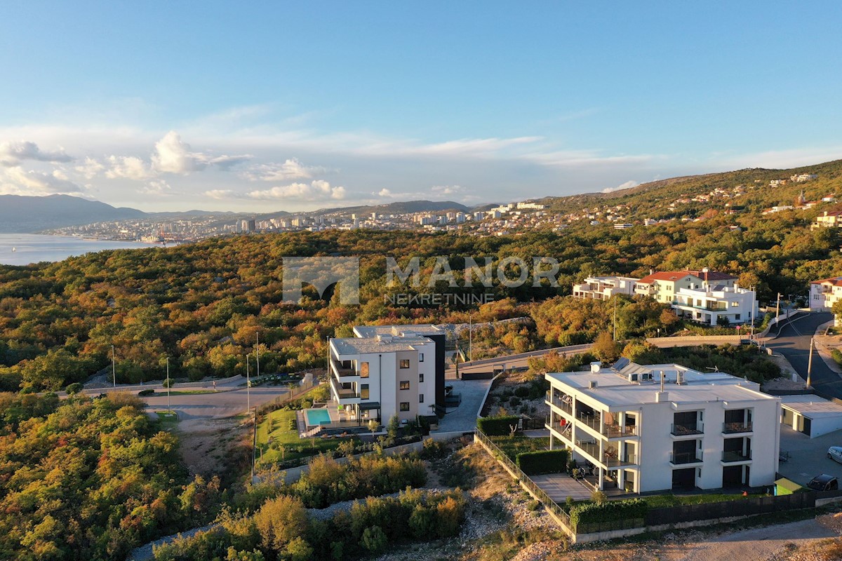 Apartment Zu verkaufen - PRIMORSKO-GORANSKA  KOSTRENA 