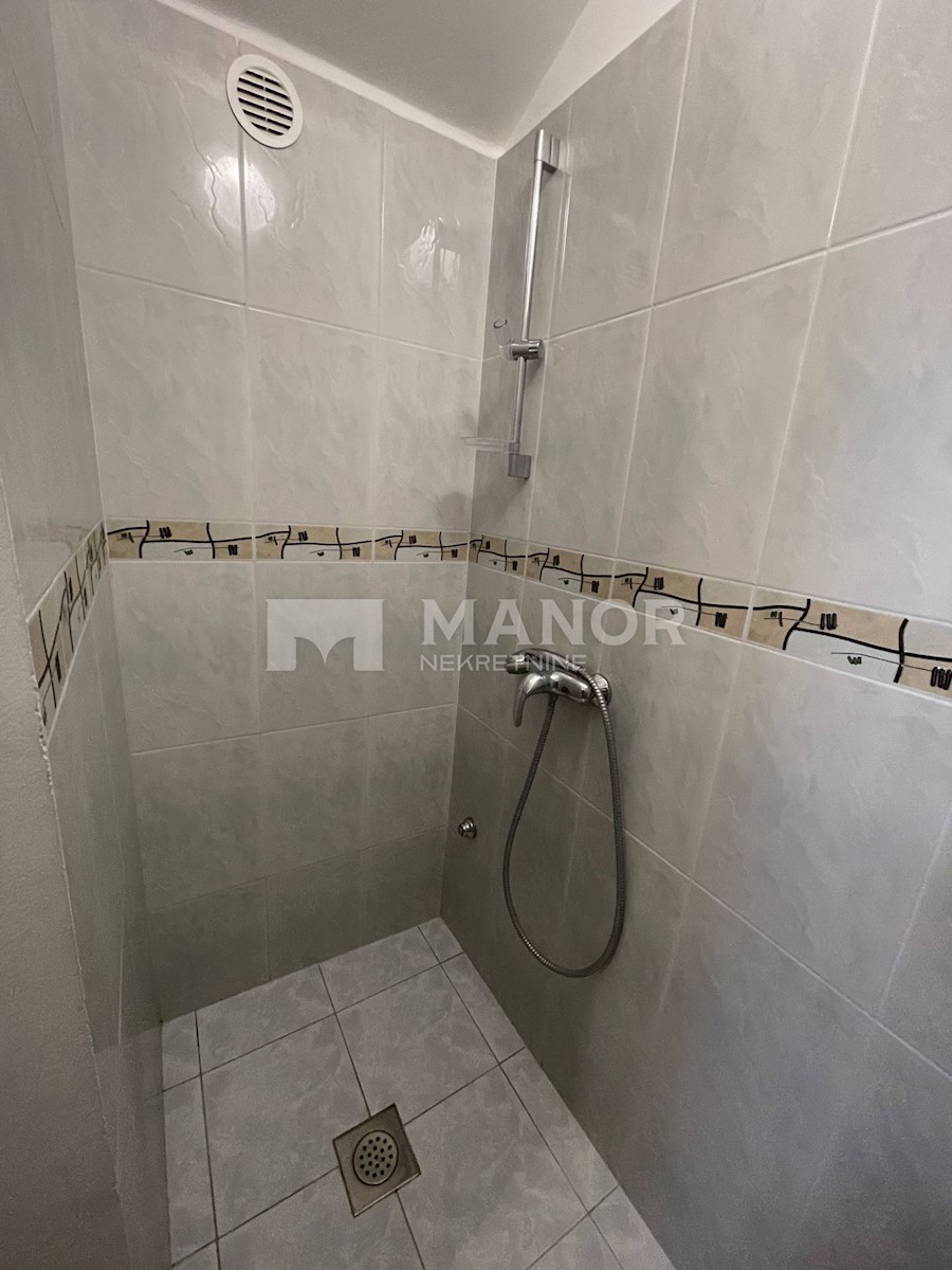 Flat For rent - PRIMORSKO-GORANSKA  RIJEKA 