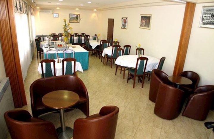 Dům na prodej 1150 m² – Rogoznica