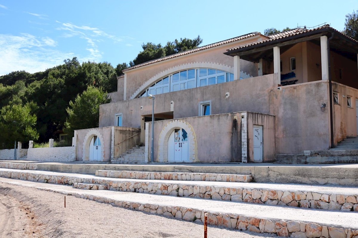 Casa In vendita - ŠIBENSKO-KNINSKA  ROGOZNICA 