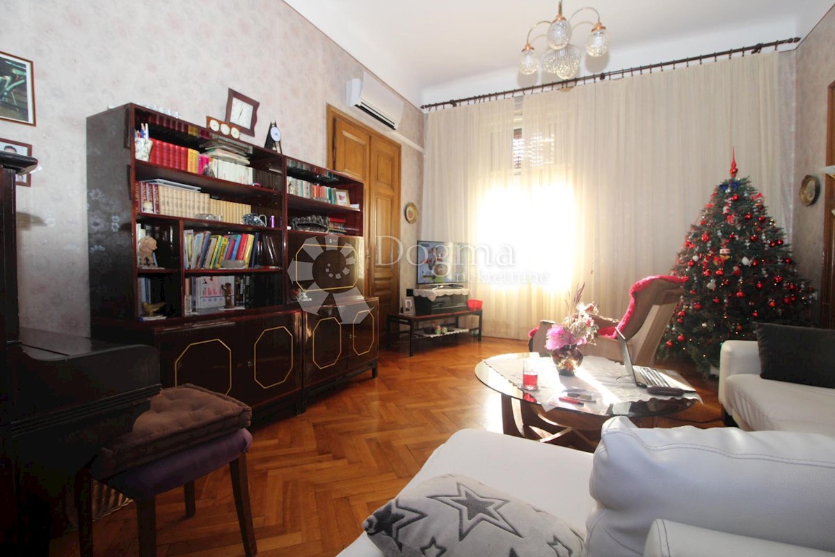 Apartment Zu verkaufen - PRIMORSKO-GORANSKA  RIJEKA 