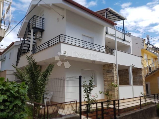 House for sale 266 m² – Zadar