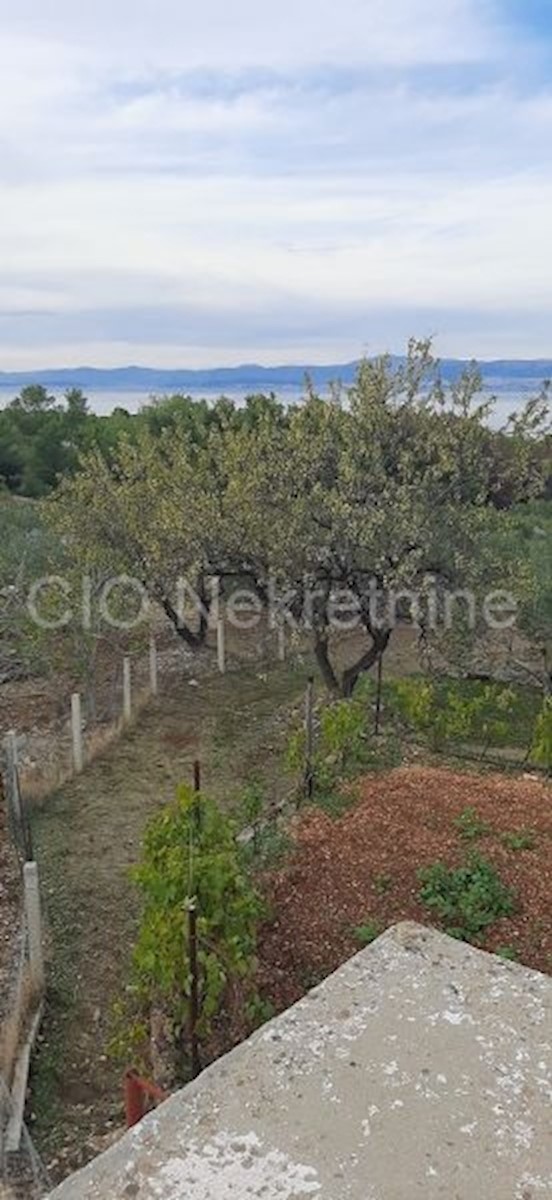 Land For sale - SPLITSKO-DALMATINSKA  BRAČ 