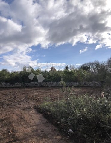 Terrain à vendre 483 m² – Peroj