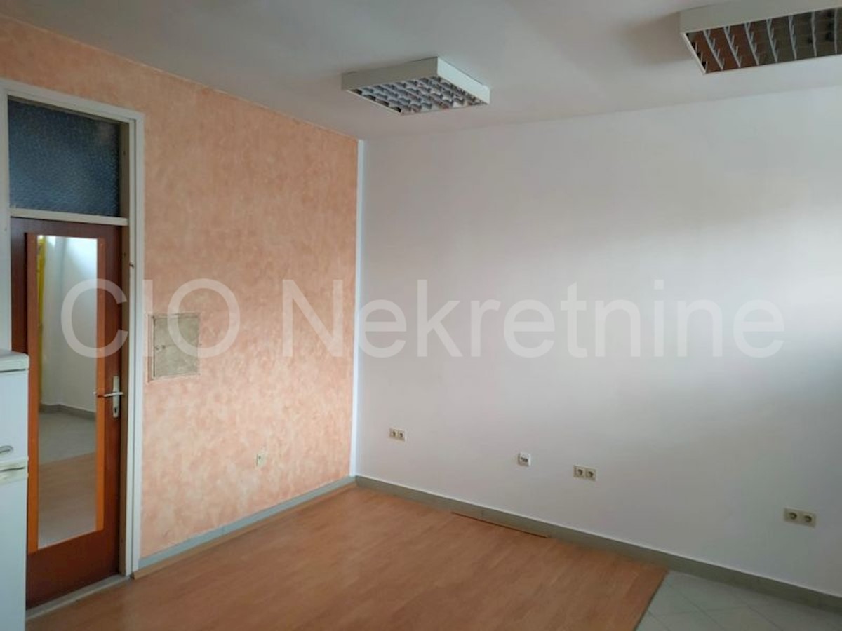 Business premises For rent - SPLITSKO-DALMATINSKA  SPLIT 