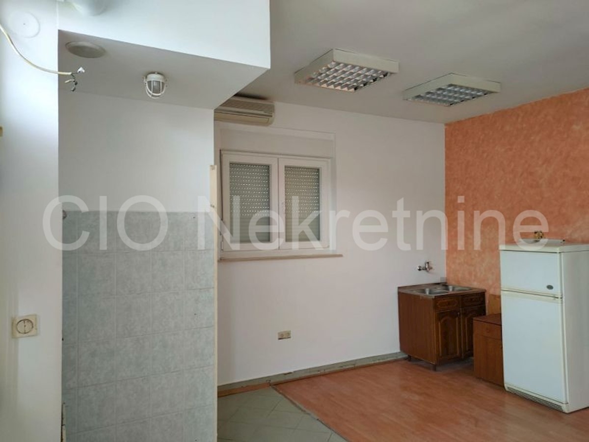 Komerční K pronájmu - SPLITSKO-DALMATINSKA  Split