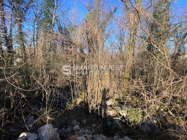 Pozemek na prodej 1615 m² – Permani