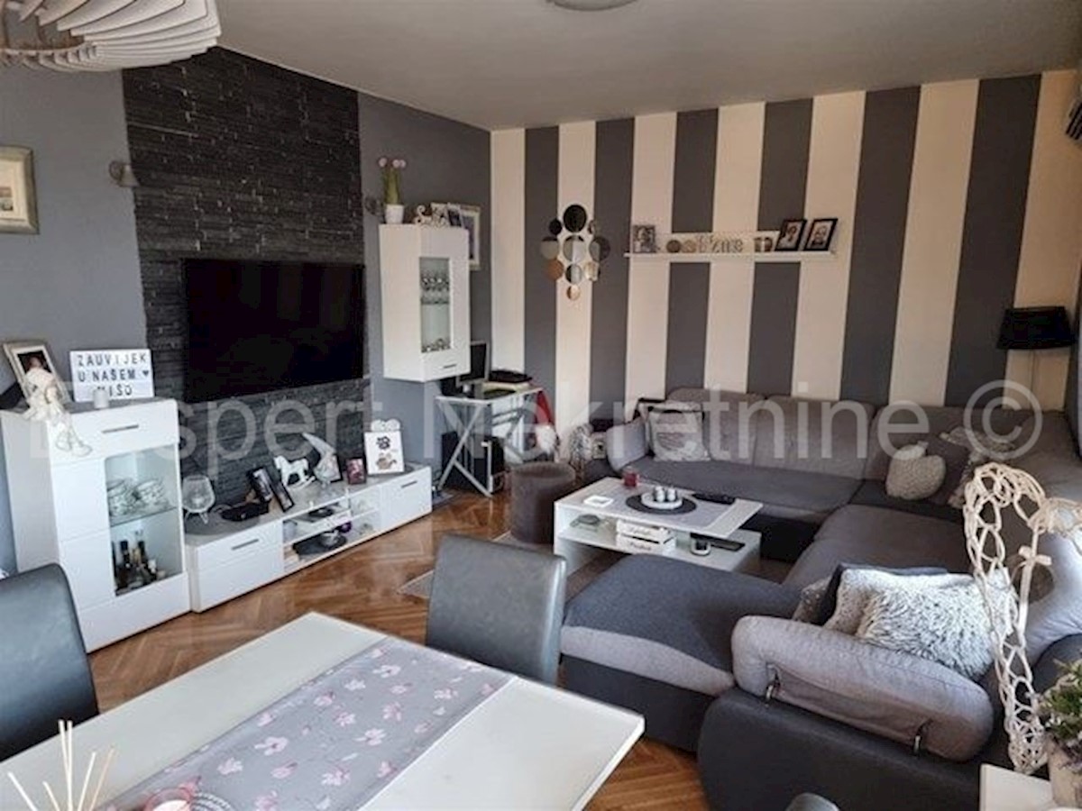 Apartmán Na predaj - SPLITSKO-DALMATINSKA  SPLIT 