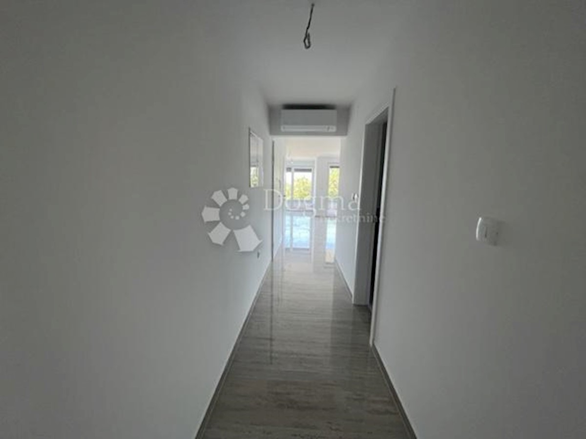 Apartma Naprodaj - PRIMORSKO-GORANSKA  Krk
