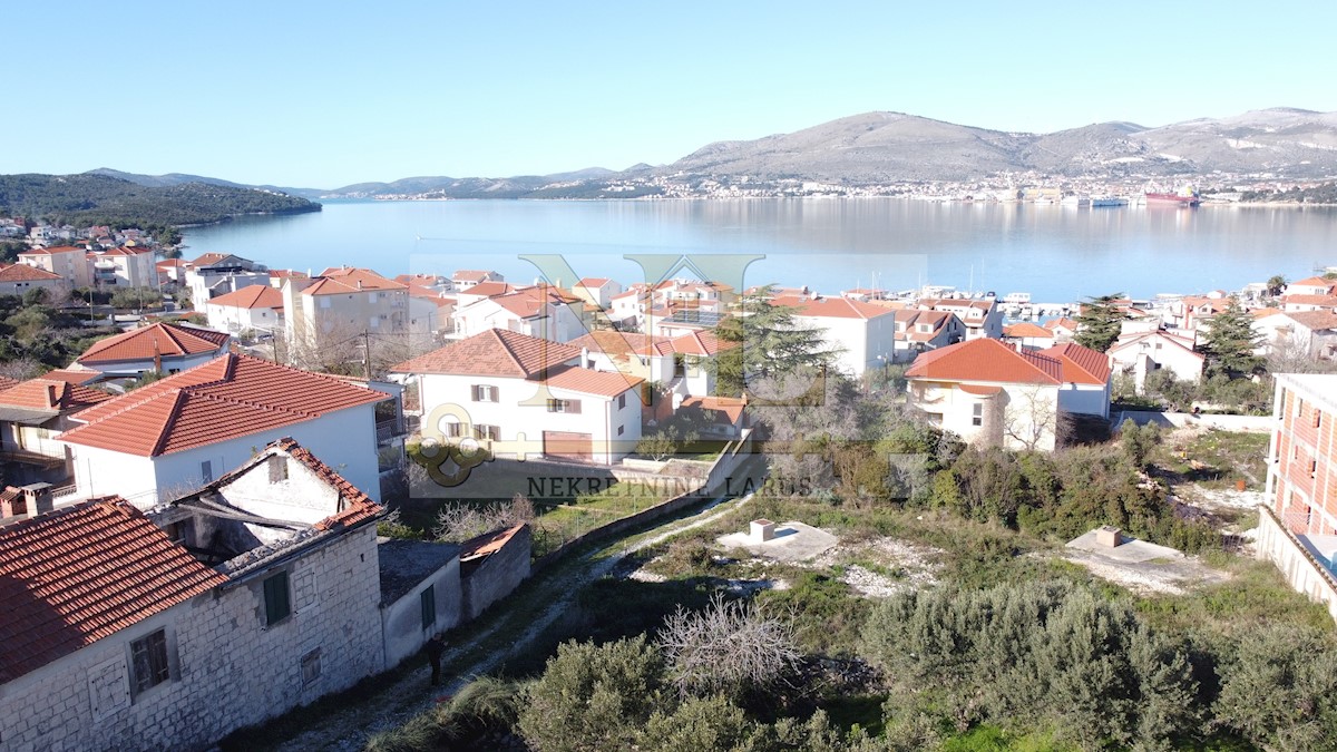 Apartment Zu verkaufen - SPLITSKO-DALMATINSKA ČIOVO