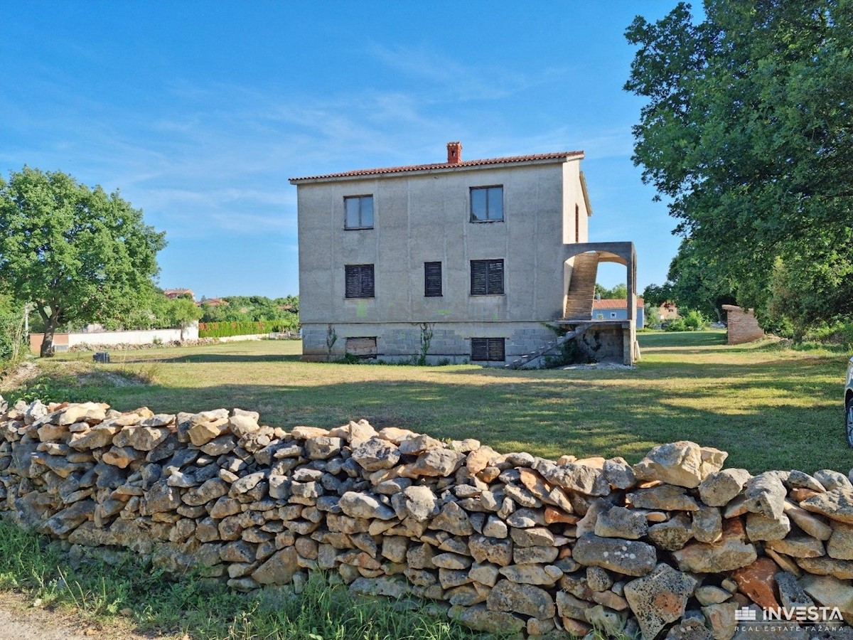 Casa In vendita - ISTARSKA  LIŽNJAN 