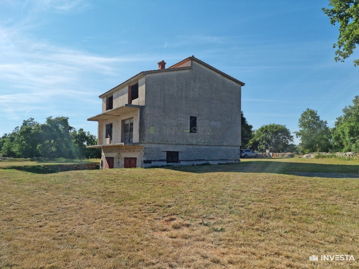 Casa In vendita - ISTARSKA  LIŽNJAN 