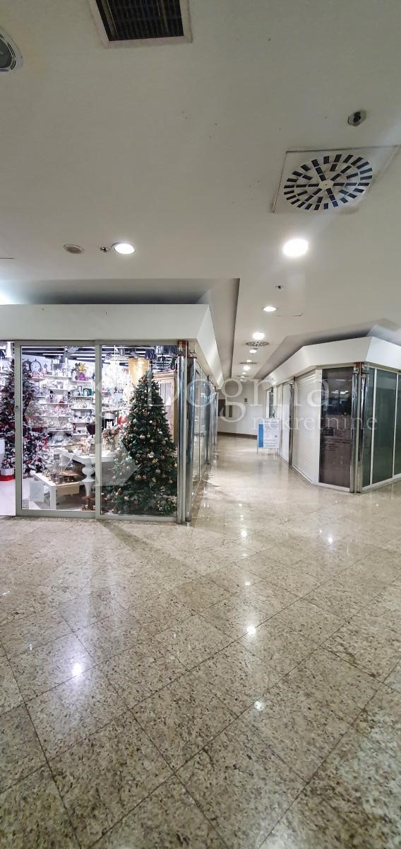 Commerciale In vendita - ZADARSKA  ZADAR 