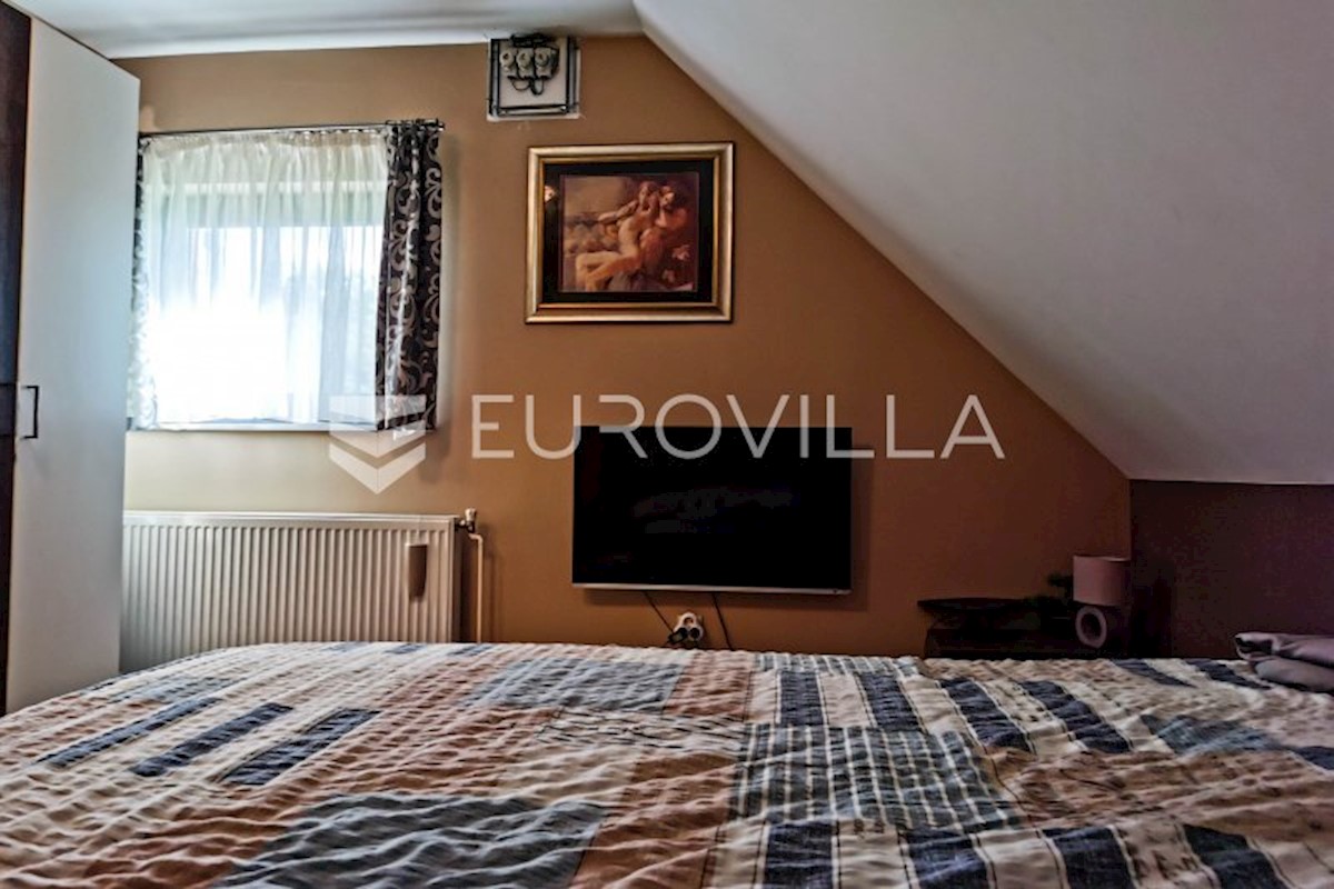 House For sale - ZAGREBAČKA  JASTREBARSKO 