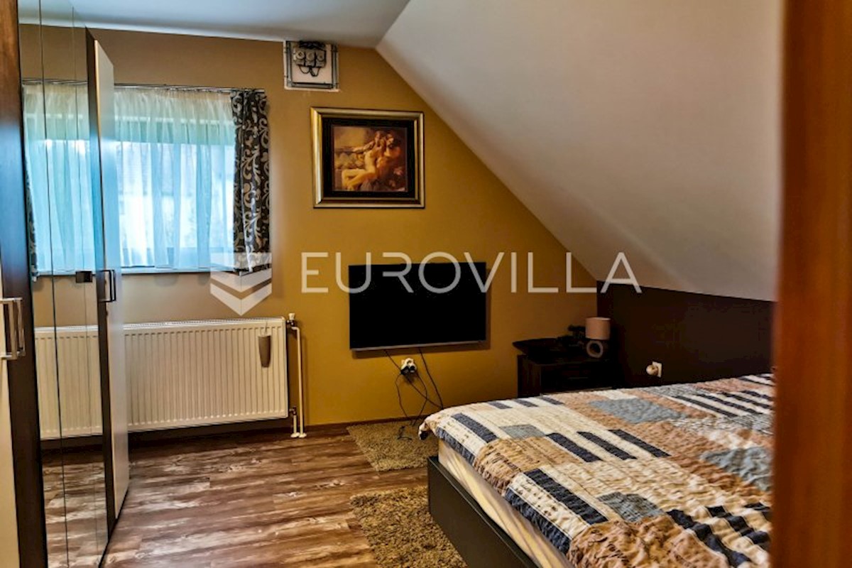 House For sale - ZAGREBAČKA  JASTREBARSKO 