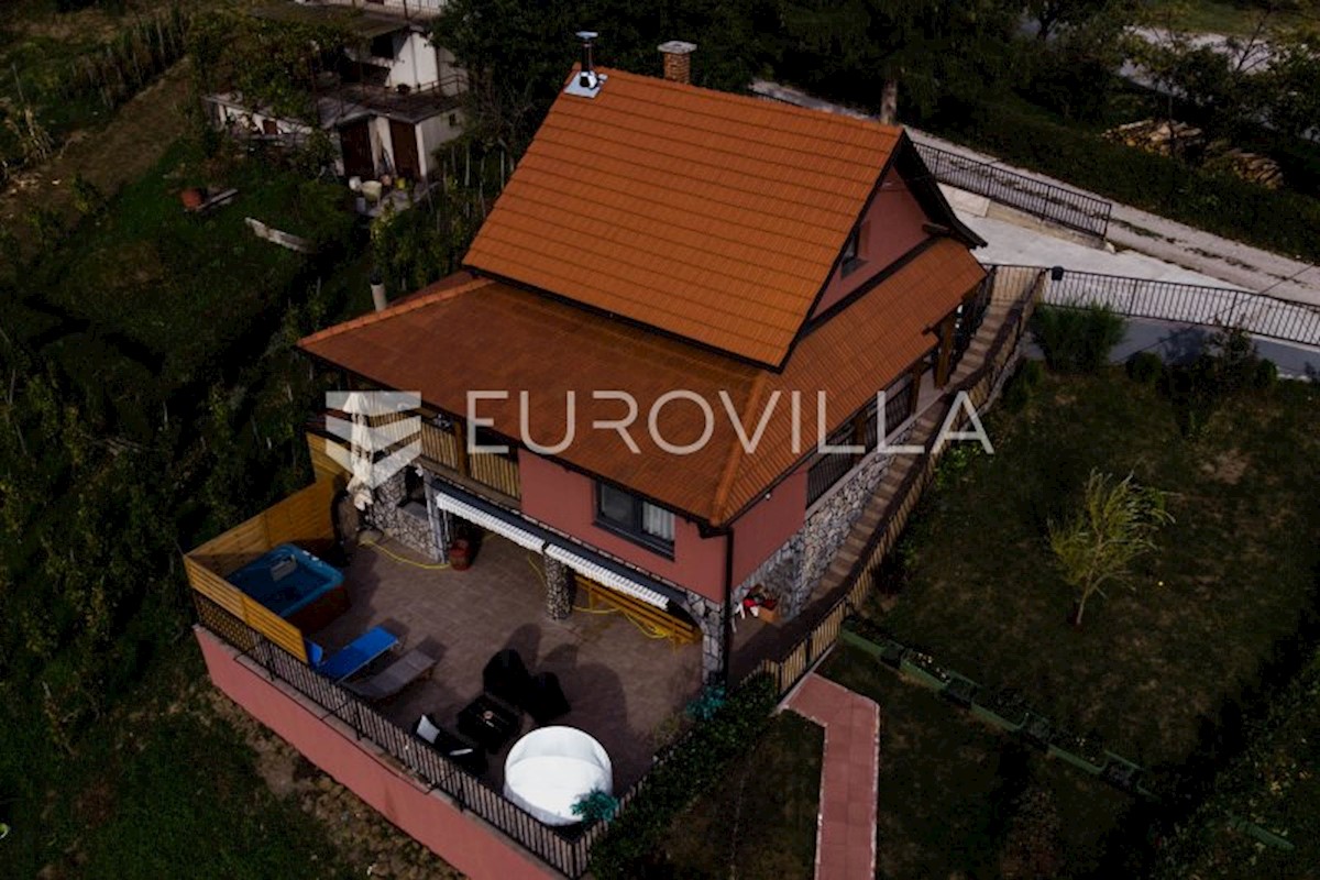 House For sale - ZAGREBAČKA  JASTREBARSKO 