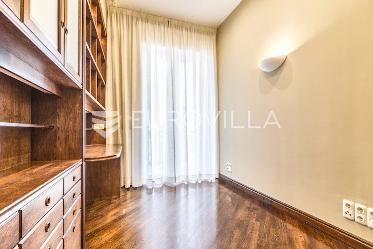 Flat For rent - GRAD ZAGREB  ZAGREB 