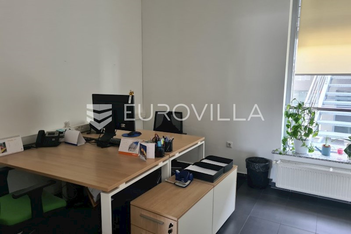 Business premises For rent - GRAD ZAGREB  ZAGREB 