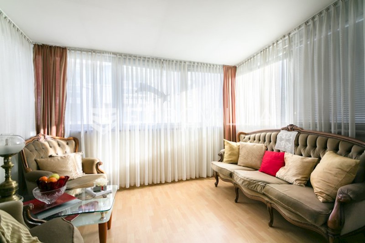 Apartmán Na predaj - GRAD ZAGREB  ZAGREB 