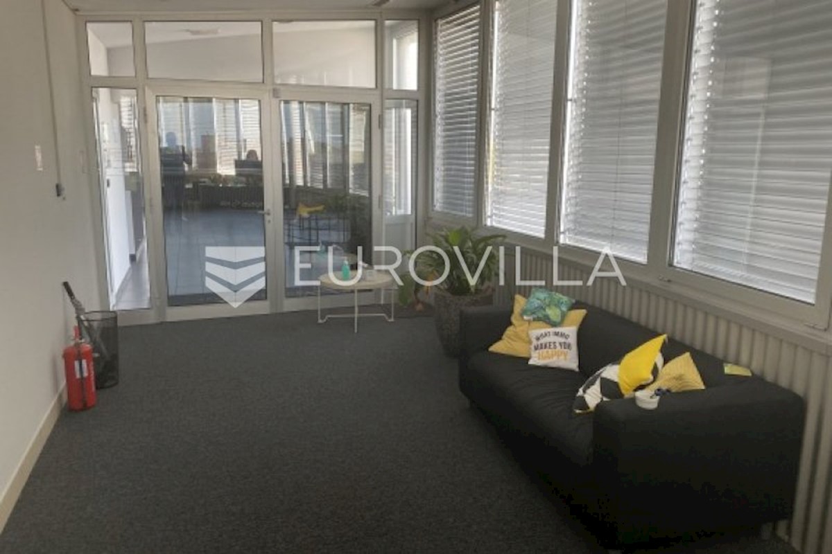 Business premises For rent - ZAGREBAČKA  DUBRAVA 