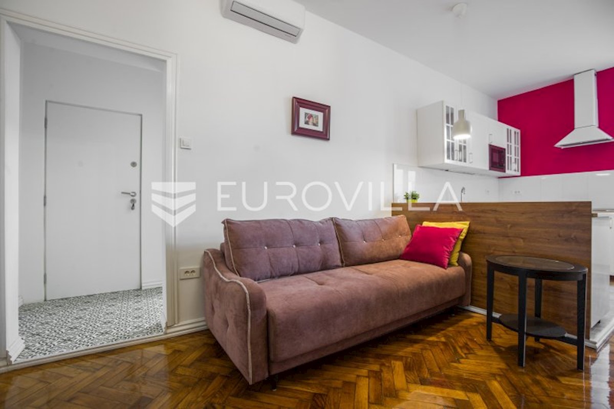 Flat For rent - GRAD ZAGREB  ZAGREB 