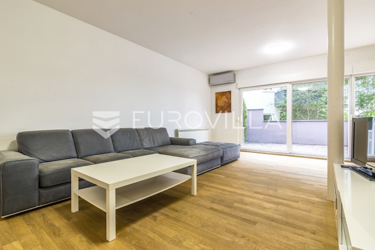 Apartmán Na prenájom - GRAD ZAGREB  ZAGREB 