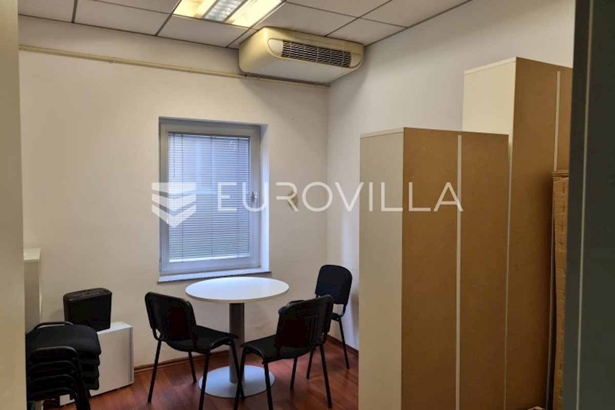 Business premises For rent - ZAGREBAČKA  VELIKA GORICA 