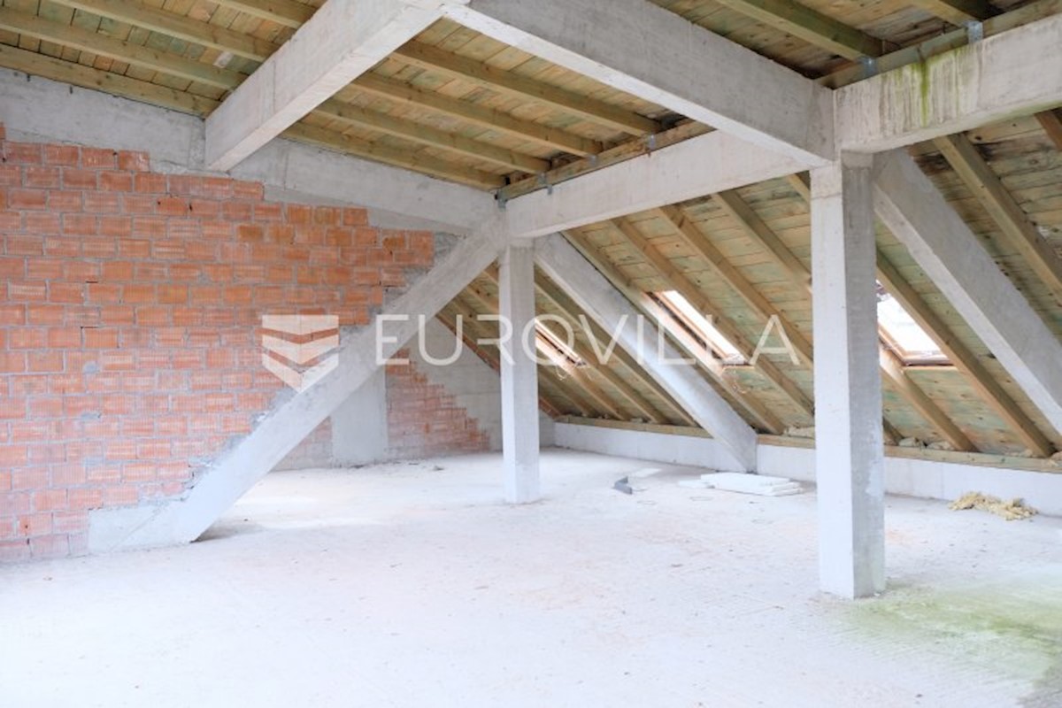 Business premises For sale - ZAGREBAČKA  SAMOBOR 