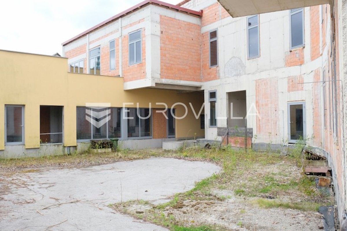 Business premises For sale - ZAGREBAČKA  SAMOBOR 