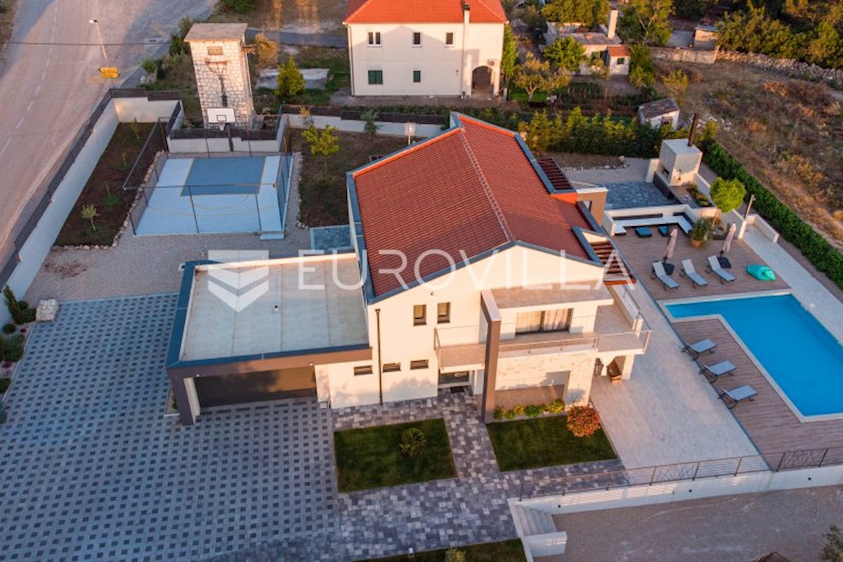 House For sale - ŠIBENSKO-KNINSKA ŠIBENIK