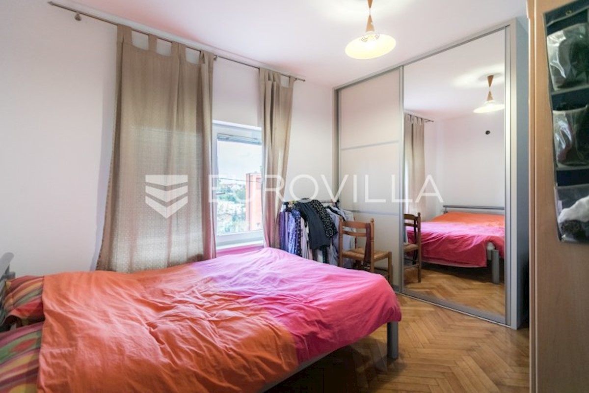 Maison À vendre - GRAD ZAGREB ZAGREB