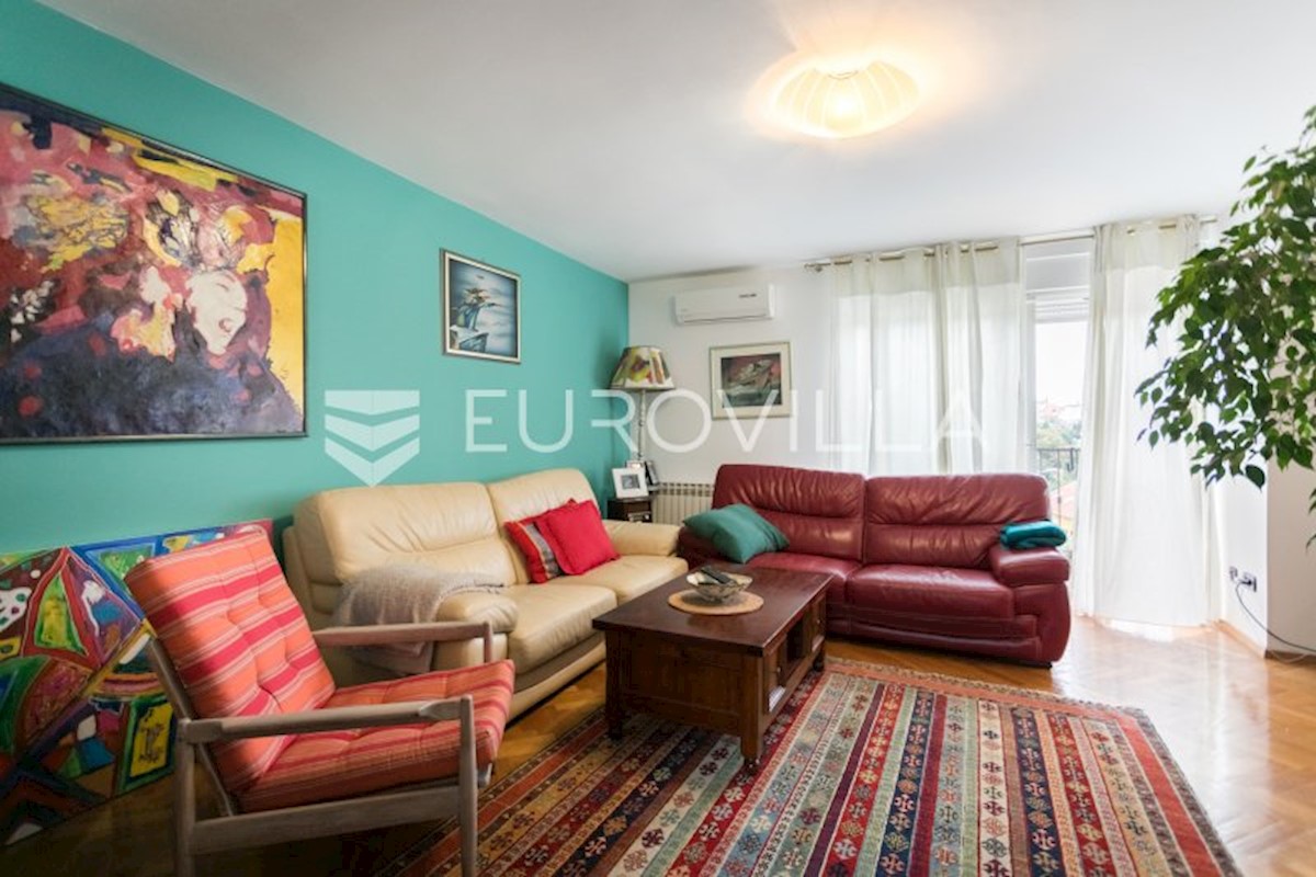 Maison À vendre - GRAD ZAGREB ZAGREB