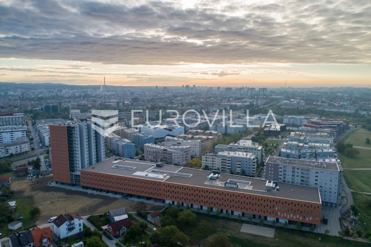 Locaux commerciaux À louer - ISTARSKA  VIŽINADA 