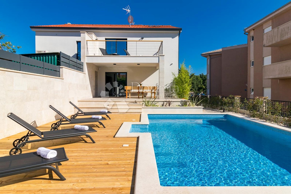Casa In vendita - ISTARSKA  LIŽNJAN 