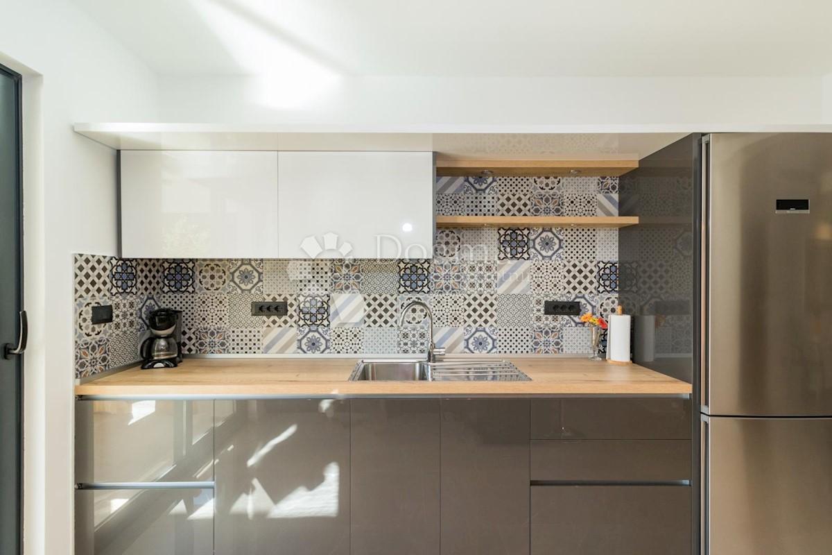 Casa In vendita - Istarska Ližnjan - foto 4/57