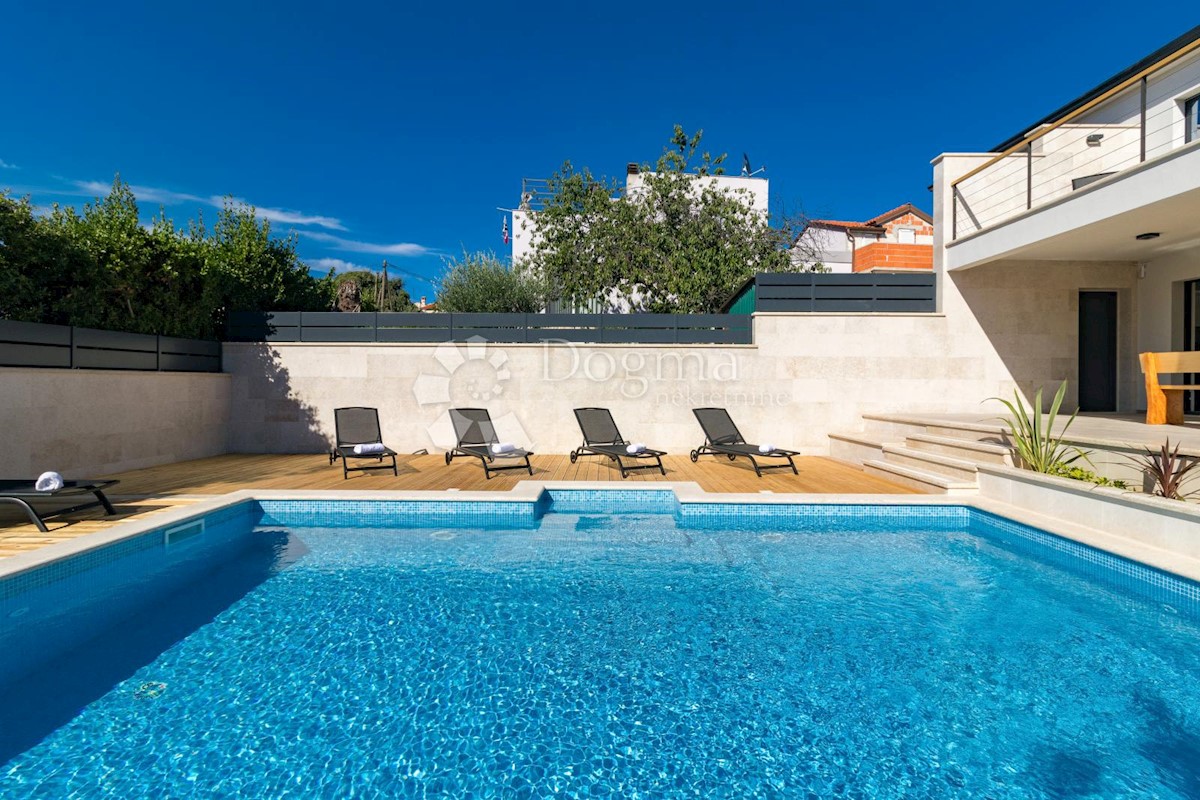 Casa In vendita - ISTARSKA  LIŽNJAN 