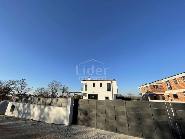 Mieszkanie na sprzedaż 83 m² – Mihatovići