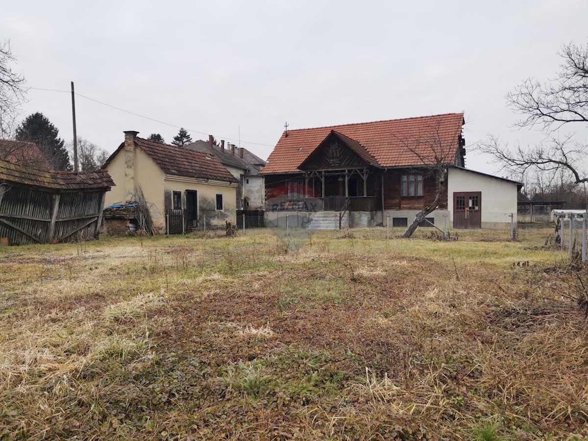 Kuća Na prodaju - ZAGREBAČKA  RUGVICA 