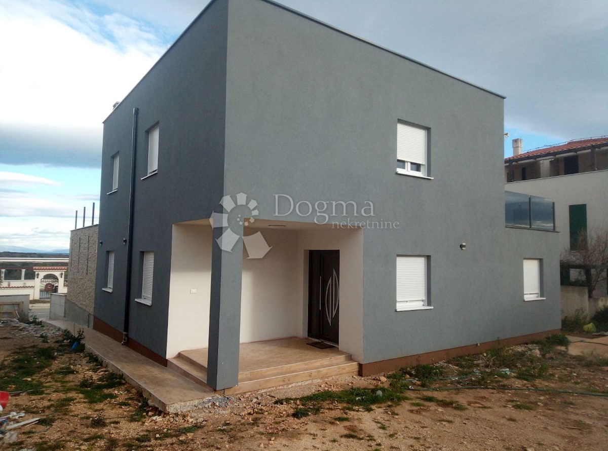 Haus Zu verkaufen - ISTARSKA  LIŽNJAN 