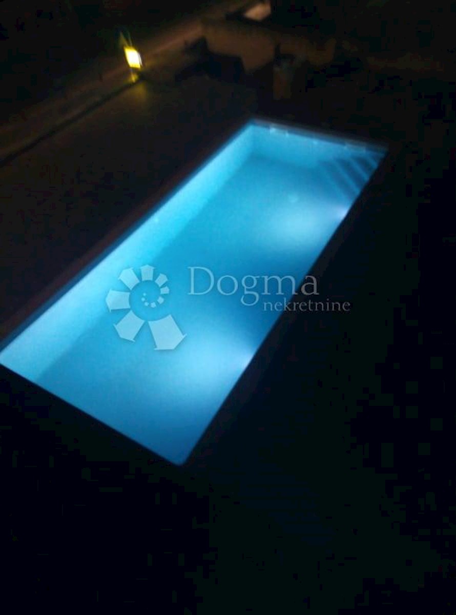Dom Na sprzedaż - ISTARSKA  Ližnjan
