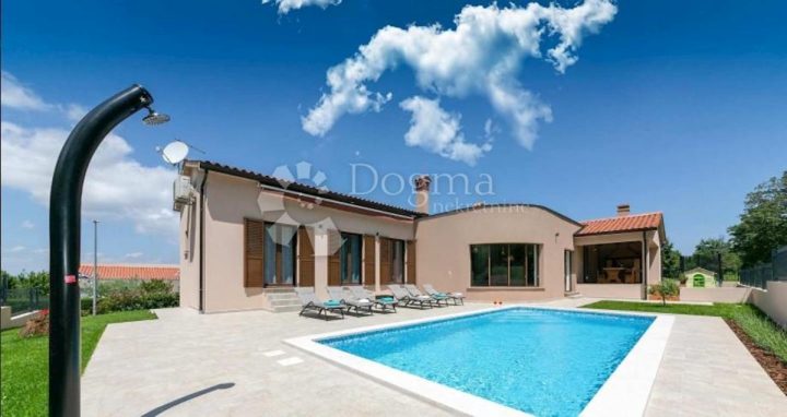 Casa in vendita 205 m² – Labin
