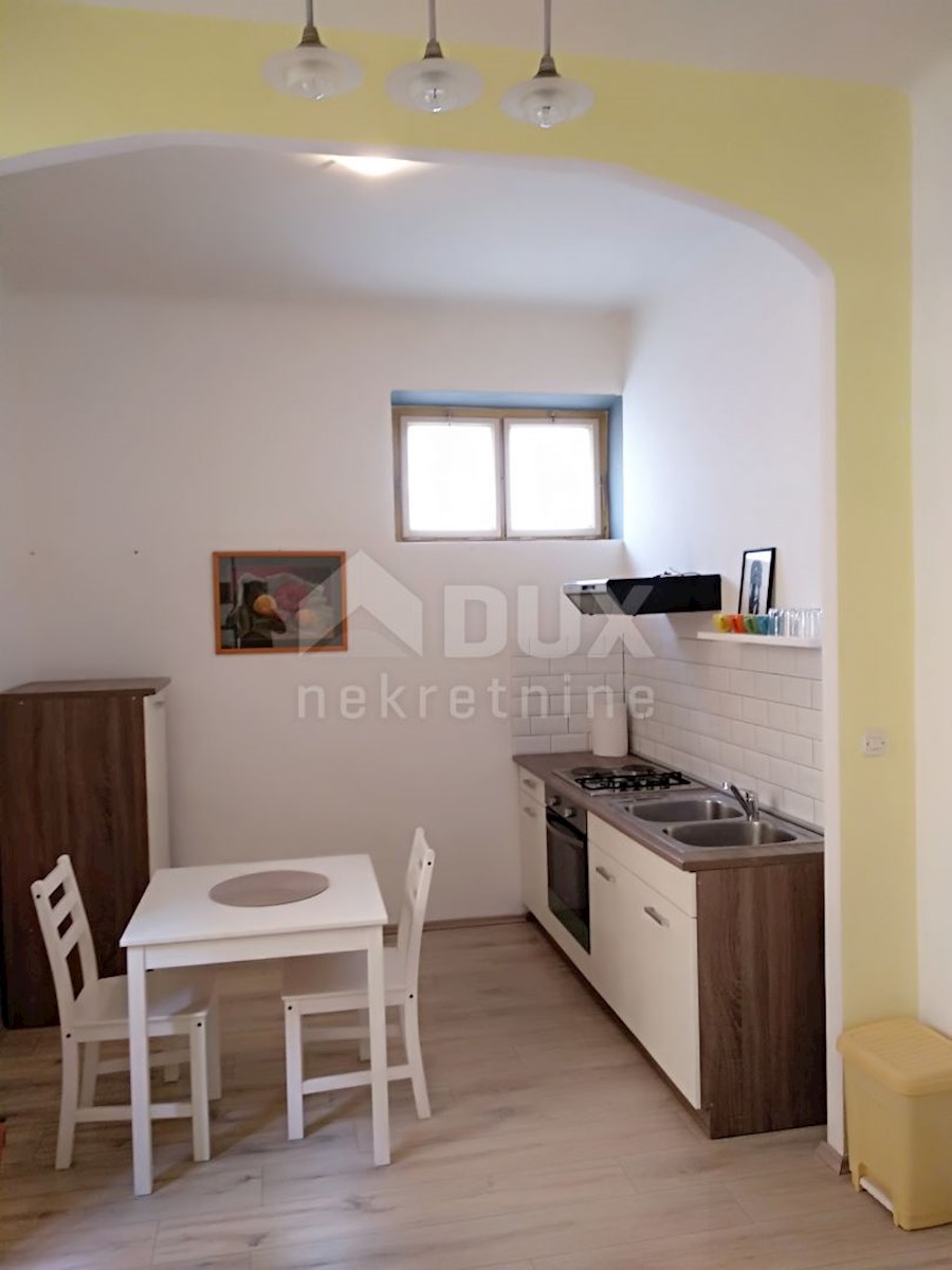 Apartma Na predaj - PRIMORSKO-GORANSKA  OPATIJA 