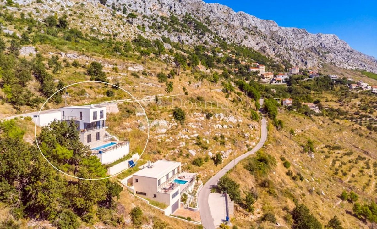 Dom Na sprzedaż - SPLITSKO-DALMATINSKA Omiš