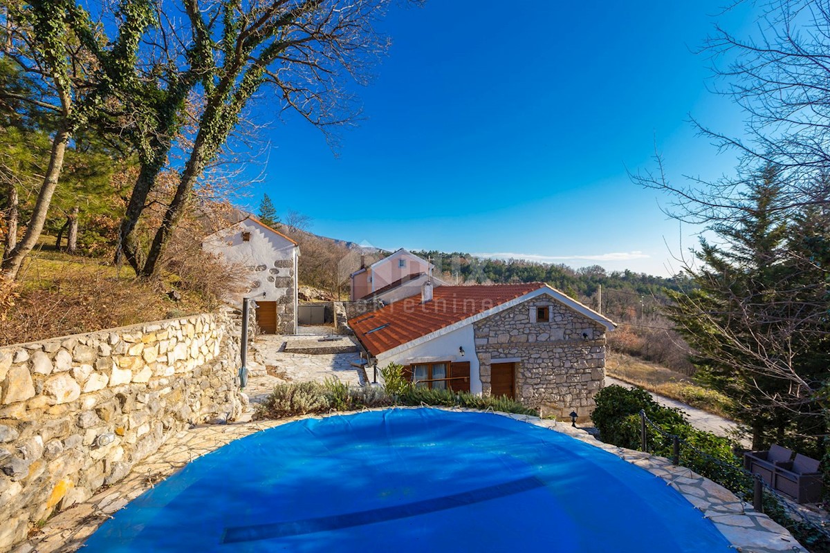Kuća Na prodaju - Primorsko-goranska Vinodolska Općina - foto 1/13
