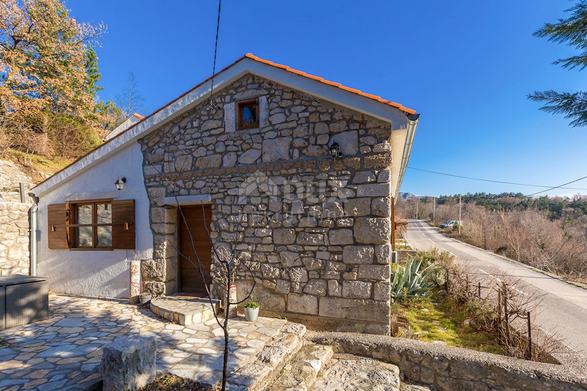Kuća Na prodaju - PRIMORSKO-GORANSKA  VINODOLSKA OPĆINA 