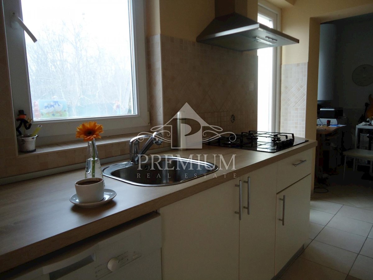 Flat For sale - PRIMORSKO-GORANSKA  MATULJI 