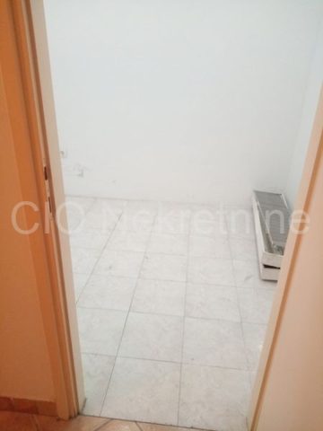 Lokal użytkowy Do wynajęcia - Splitsko-dalmatinska Split - foto 3/7
