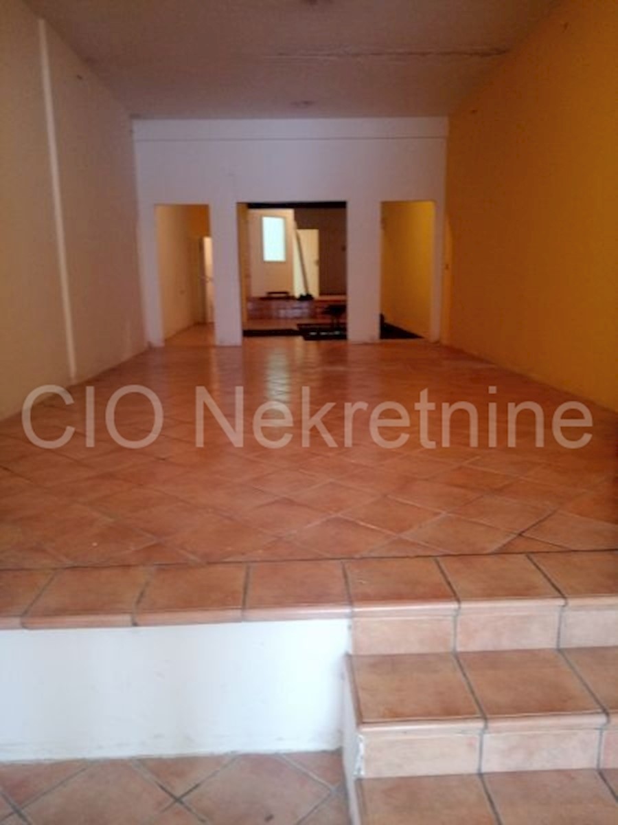 Business premises For rent - SPLITSKO-DALMATINSKA  SPLIT 