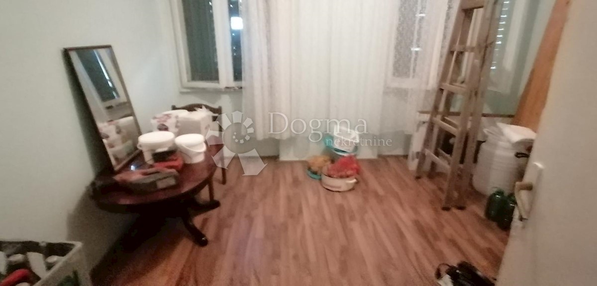 Flat For sale - PRIMORSKO-GORANSKA  KASTAV 