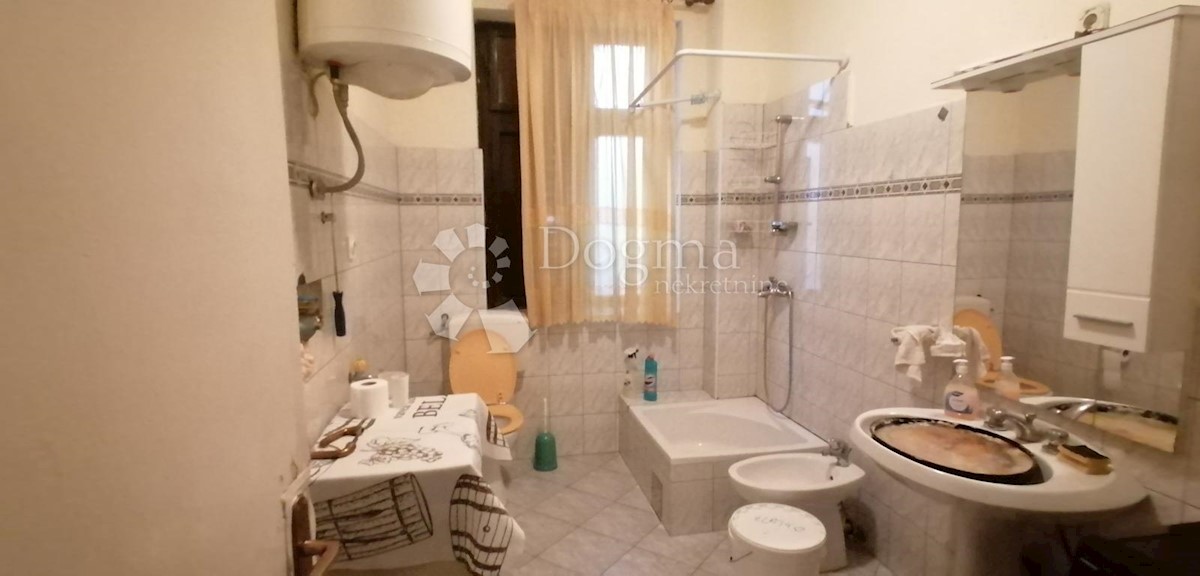 Flat For sale - PRIMORSKO-GORANSKA  KASTAV 